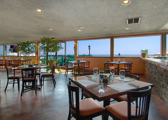 Howard Johnson Plaza By Wyndham Ocean City Oceanfront